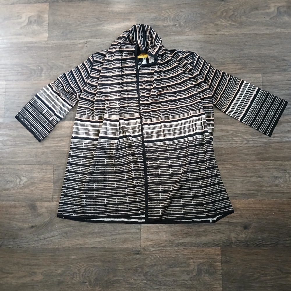 St. John Striped Open Front Cardigan. - Picture 11 of 15